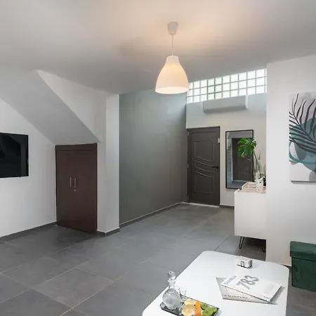 Zen Central Luxury Apartment Heraklion  Exterior photo