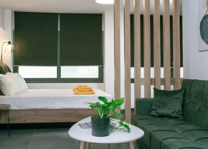 Zen Central Luxury Apartment